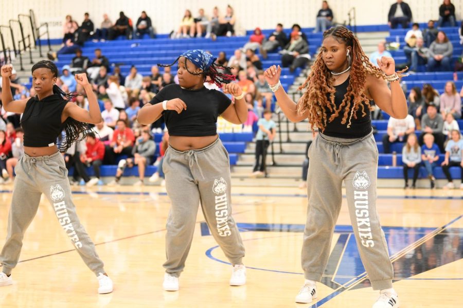 The Tuscarora Dance Team: Who Are They?